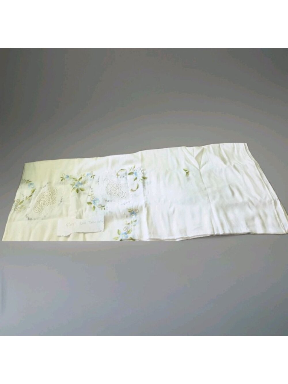 Vintage 5'x7' Cottagecore Lace Tablecloth Floral Embroidered Cutwork Blue Linen